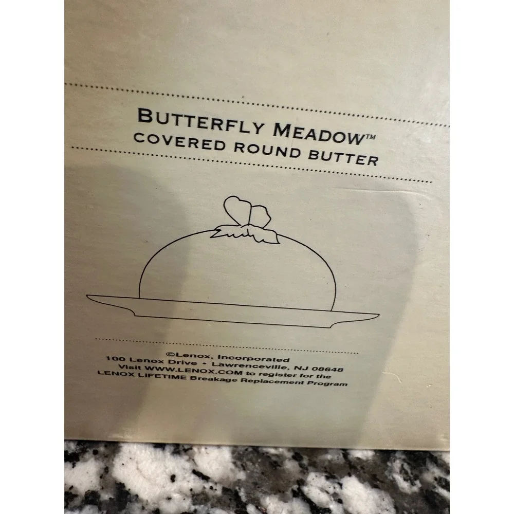 Lenox Butterfly Meadow Covered Round Butter Dish Louise Le Luyer Porcelain White